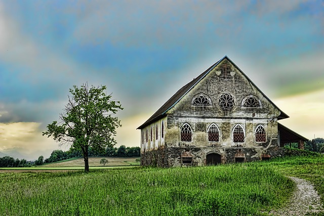 house-640x480-15819458.jpeg