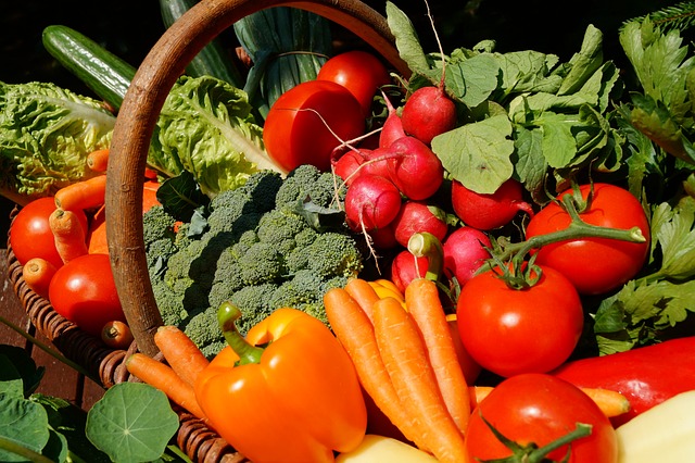 local-food-640x480-7670239.jpeg