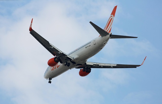 luxury-shuttle-chauffeur-car-airport-r-640x480-76665053.jpeg
