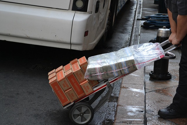 reliable-shuttle-on-time-ride-trusted-640x480-41342578.jpeg