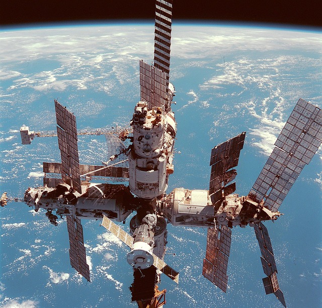 Shuttle