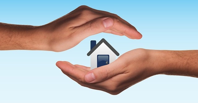 Hilton Head Island Gutter Maintenance: Residential vs Commercial Options