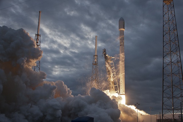 scheduled-shuttle-640x480-75980833.jpeg