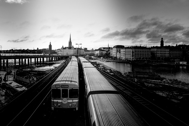 transportation-640x480-83345018.jpeg