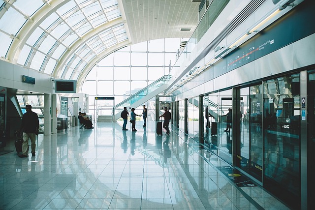 airport-travel-640x480-97199227.jpeg