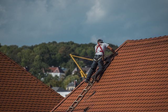emergency-gutter-repair-640x480-14849473.jpeg