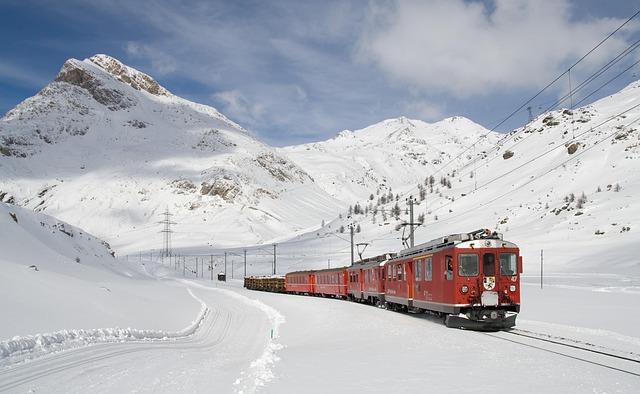 executive-transport-640x480-97697529.jpeg