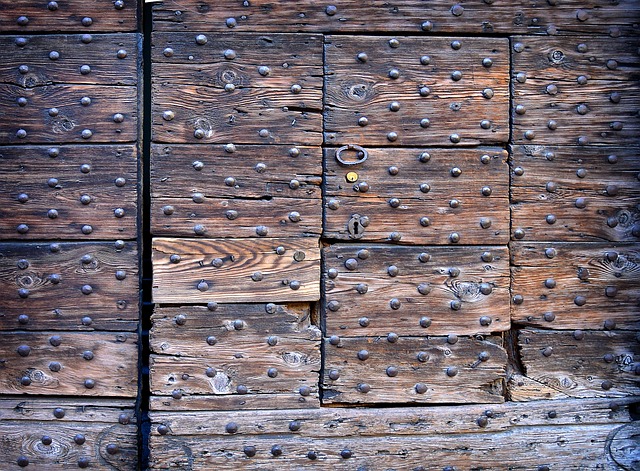 front-door-pickup-640x480-36741104.jpeg