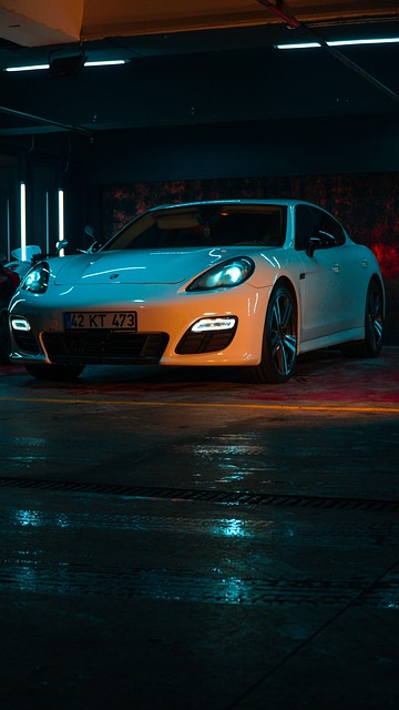 luxury-car-640x480-4712821.jpeg