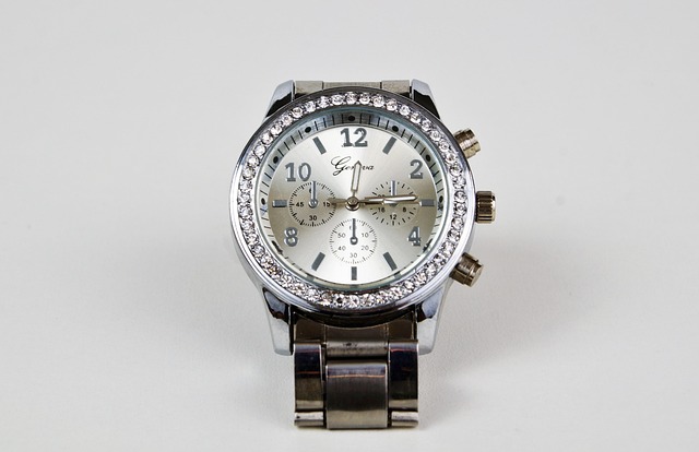 on-time-640x480-91725396.jpeg