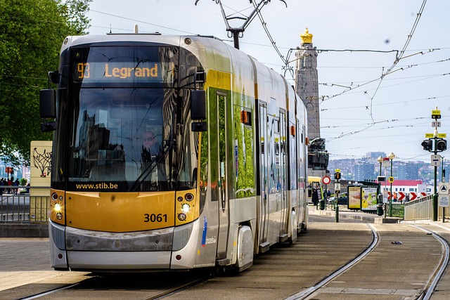 round-the-clock-transport-640x480-82338127.jpeg
