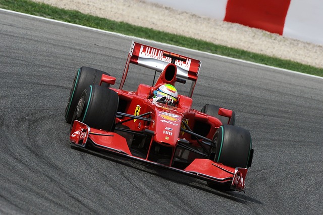 pro-driver-640x480-76466309.jpeg